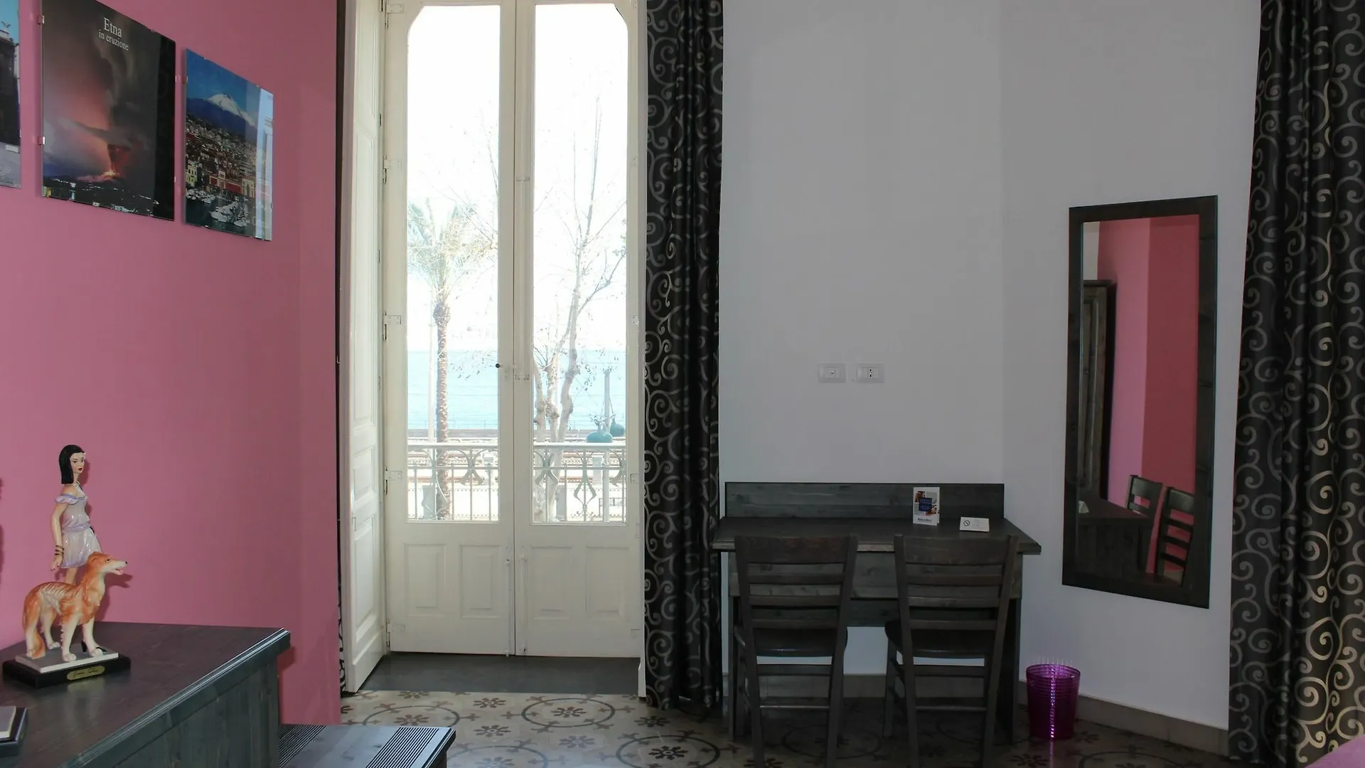 Sicilia Bedda Nice Catania 3*,